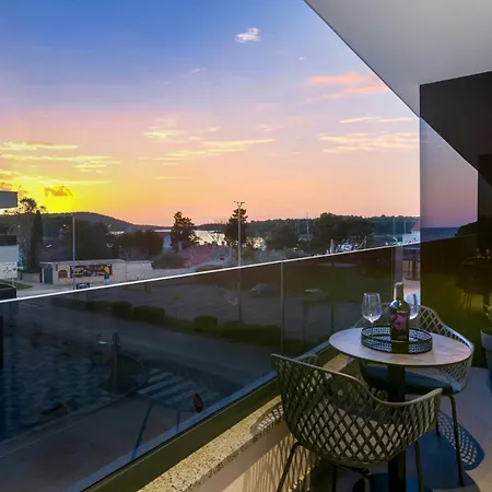 Гостевой дом Fly - 50m From The - New 2024