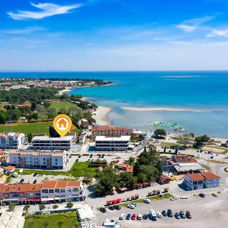 Guest house Fly - 50m From The - New 2024