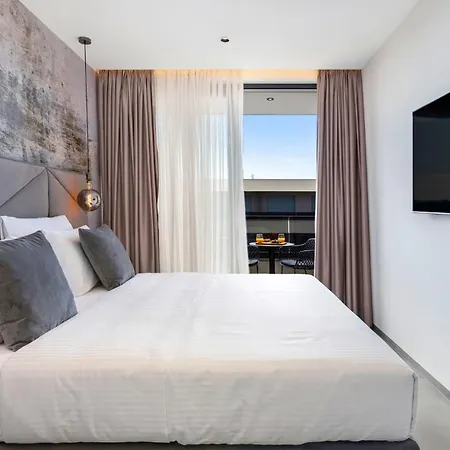 Guest house Fly - 50m From The - New 2024