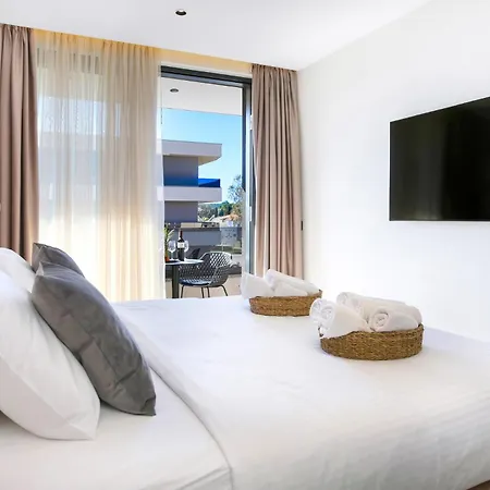 Guest house Fly - 50m From The - New 2024